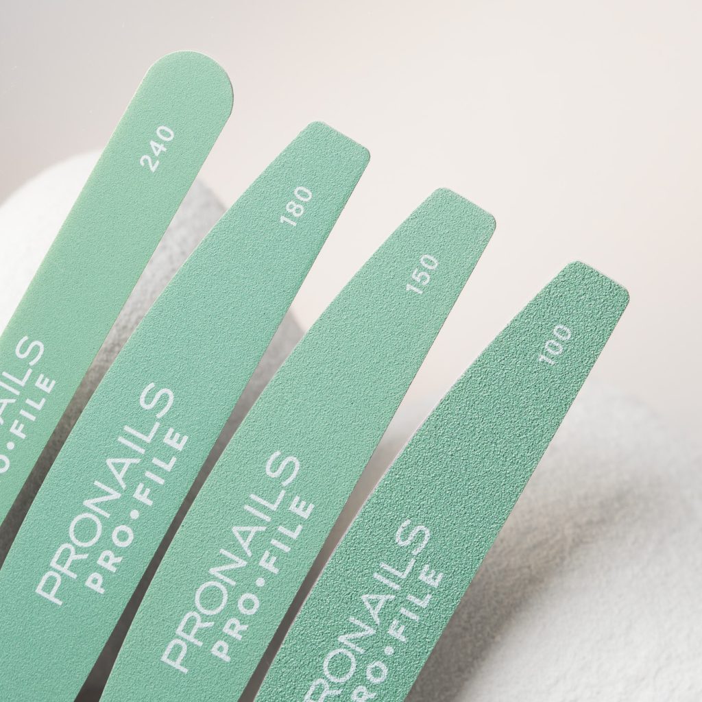 PRO FILE HALFMOON 180/180 6PZ